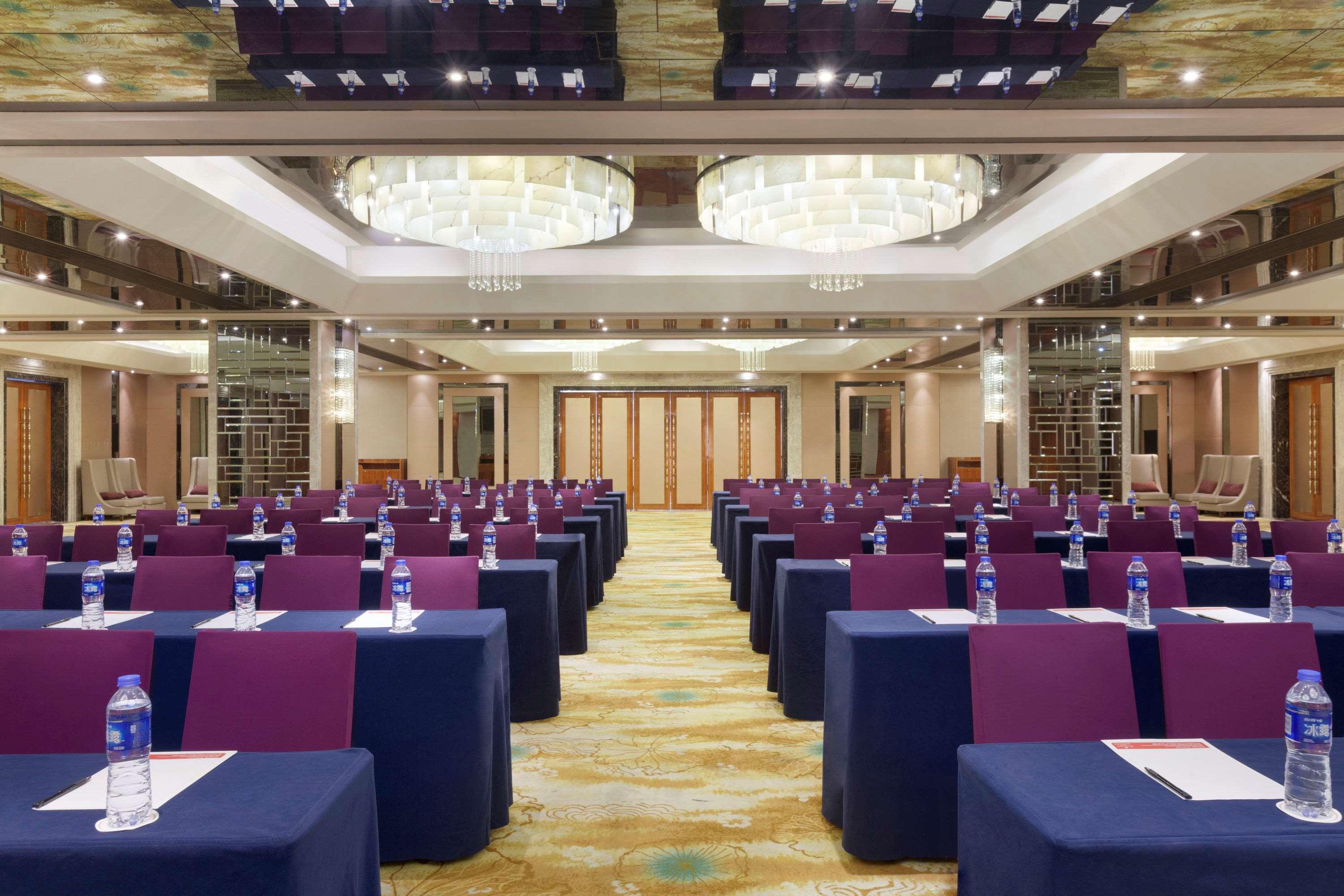 Ramada Foshan Hotel Exterior foto