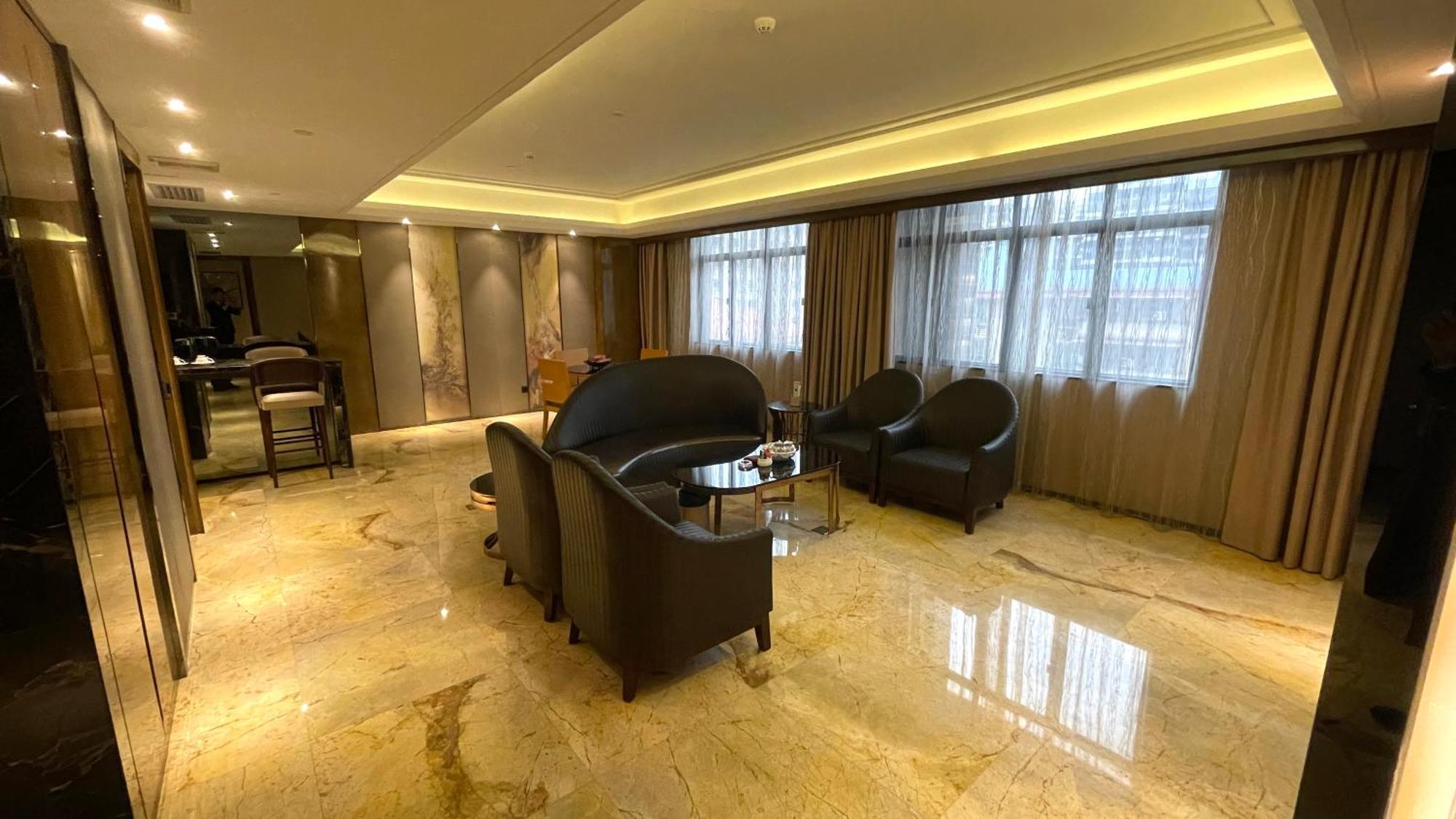 Ramada Foshan Hotel Exterior foto