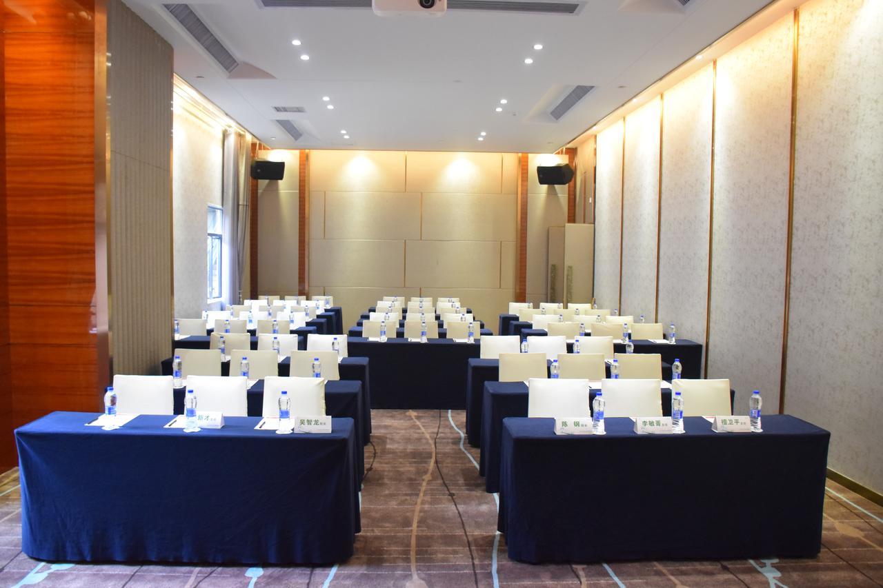 Ramada Foshan Hotel Exterior foto